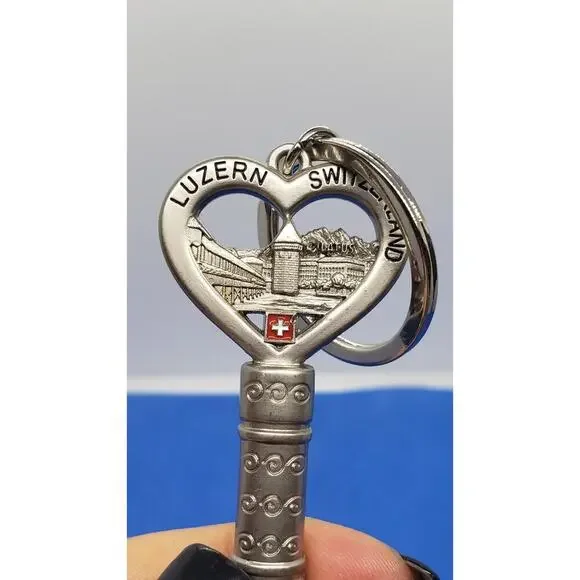 Luzern Switzerland Souvenir Keychain Whistle Swiss Flag Metal Pilatus Bridge - Picture 6 of 8